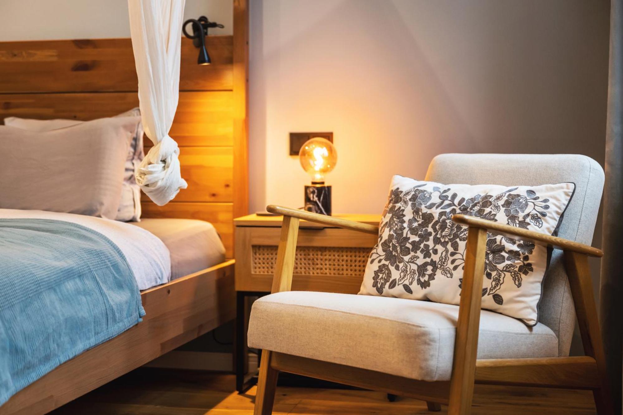 Edler Wohnraum Luxurioeses Stadtstudio Mit Balkon, Kaffeevollautomat & Klima ツウィッカウ エクステリア 写真